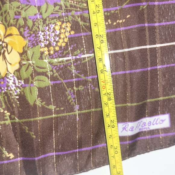 Beautiful large Raffaello Roma Scarf Scarve - Picture 7 of 8